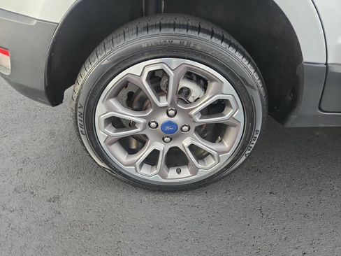 Used 2021 Ford EcoSport Titanium image 10