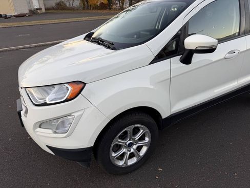Used 2020 Ford EcoSport SE AWD/4WD image 3