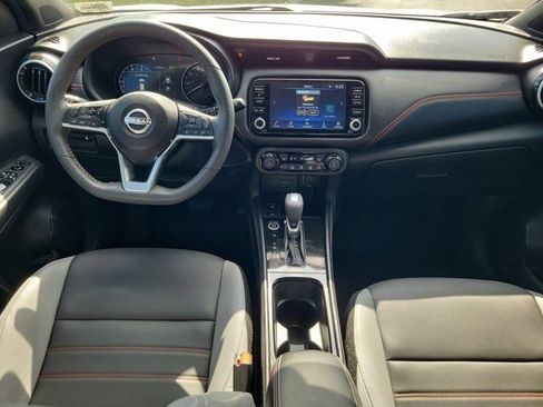 Certified 2023 Nissan Kicks SR w/ SR Premium Package FWD image 18