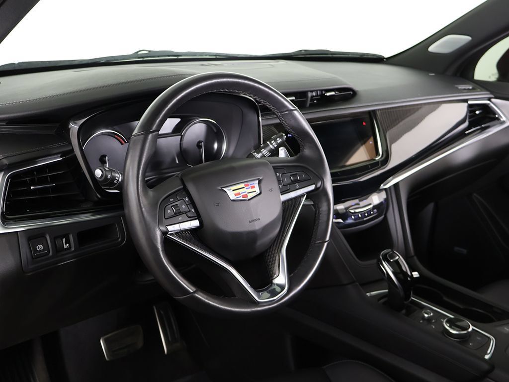 Used 2024 Cadillac XT6 Sport w/ LPO, Floor Liner Package AWD/4WD image 34