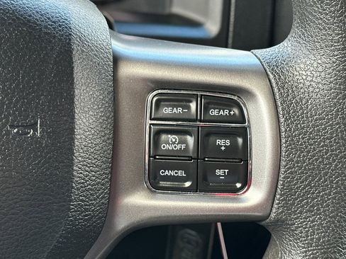 Used 2024 RAM 1500 Classic SLT image 24