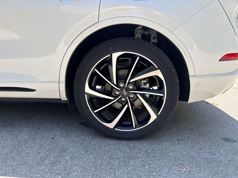 New 2025 Lincoln Corsair Grand Touring AWD/4WD image 40