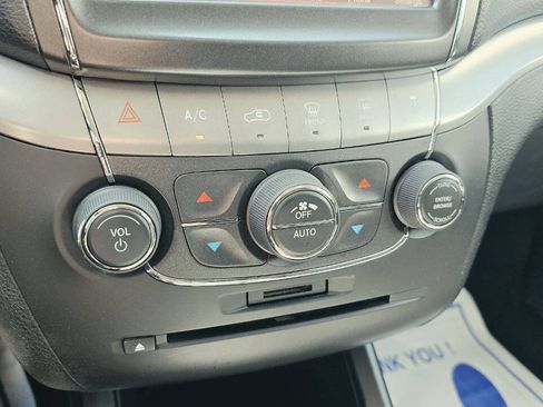 Used 2015 Dodge Journey Crossroad w/ MOPAR All-Weather Group AWD/4WD image 23