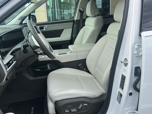 Certified 2025 Hyundai Santa Fe Calligraphy AWD/4WD image 15