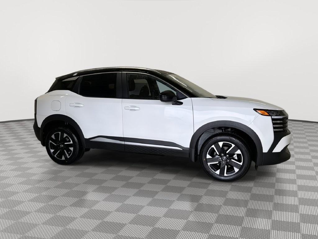 Certified 2026 Nissan Kicks SV w/ SV Premium Package AWD/4WD image 15