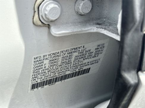 Used 2024 Acura MDX SH-AWD w/ Technology Package image 31