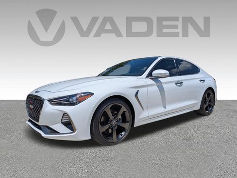 Used 2019 Genesis G70 2.0T Advanced w/ Sport Package RWD image 2
