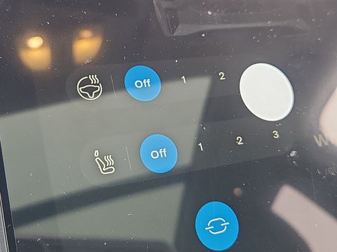 New 2026 Volvo XC90 B6 Plus w/ Protection Package image 11