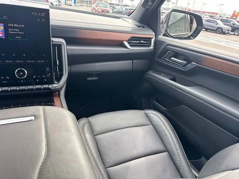 Certified 2025 GMC Yukon Denali AWD/4WD image 23