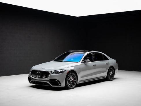 Used 2024 Mercedes-Benz S 63 AMG S image 4