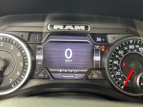 Used 2022 RAM 1500 Laramie w/ Sport Appearance Package image 18