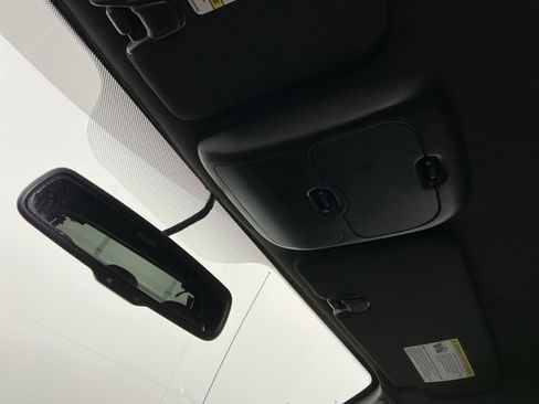 Used 2011 Ford Escape Limited image 19