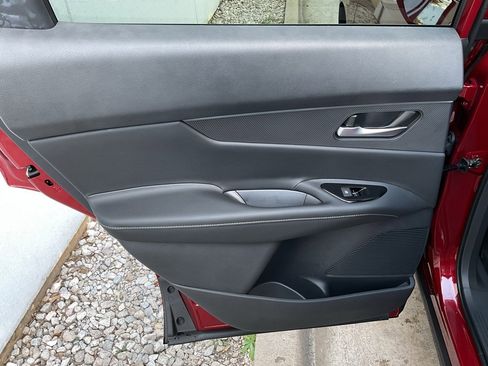 New 2026 Nissan Murano SV image 17