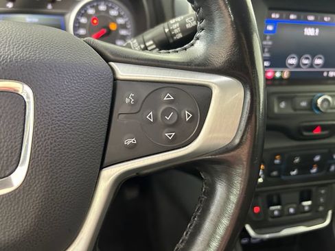 Used 2020 GMC Terrain SLE FWD image 17