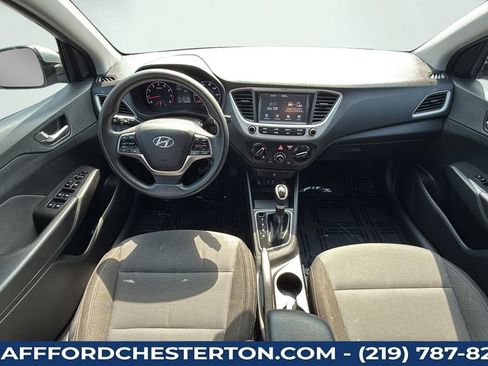 Used 2021 Hyundai Accent SEL FWD image 14