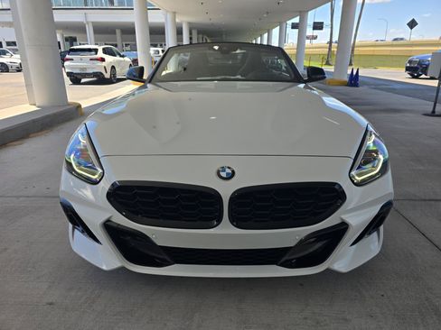 New 2026 BMW Z4 sDrive30i w/ Premium Package RWD image 2