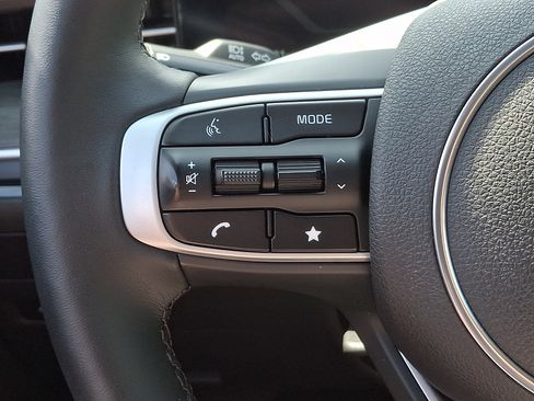 Used 2025 Kia K5 EX FWD image 22