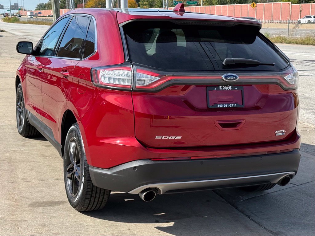 Used 2018 Ford Edge SEL w/ Equipment Group 201A AWD/4WD image 9