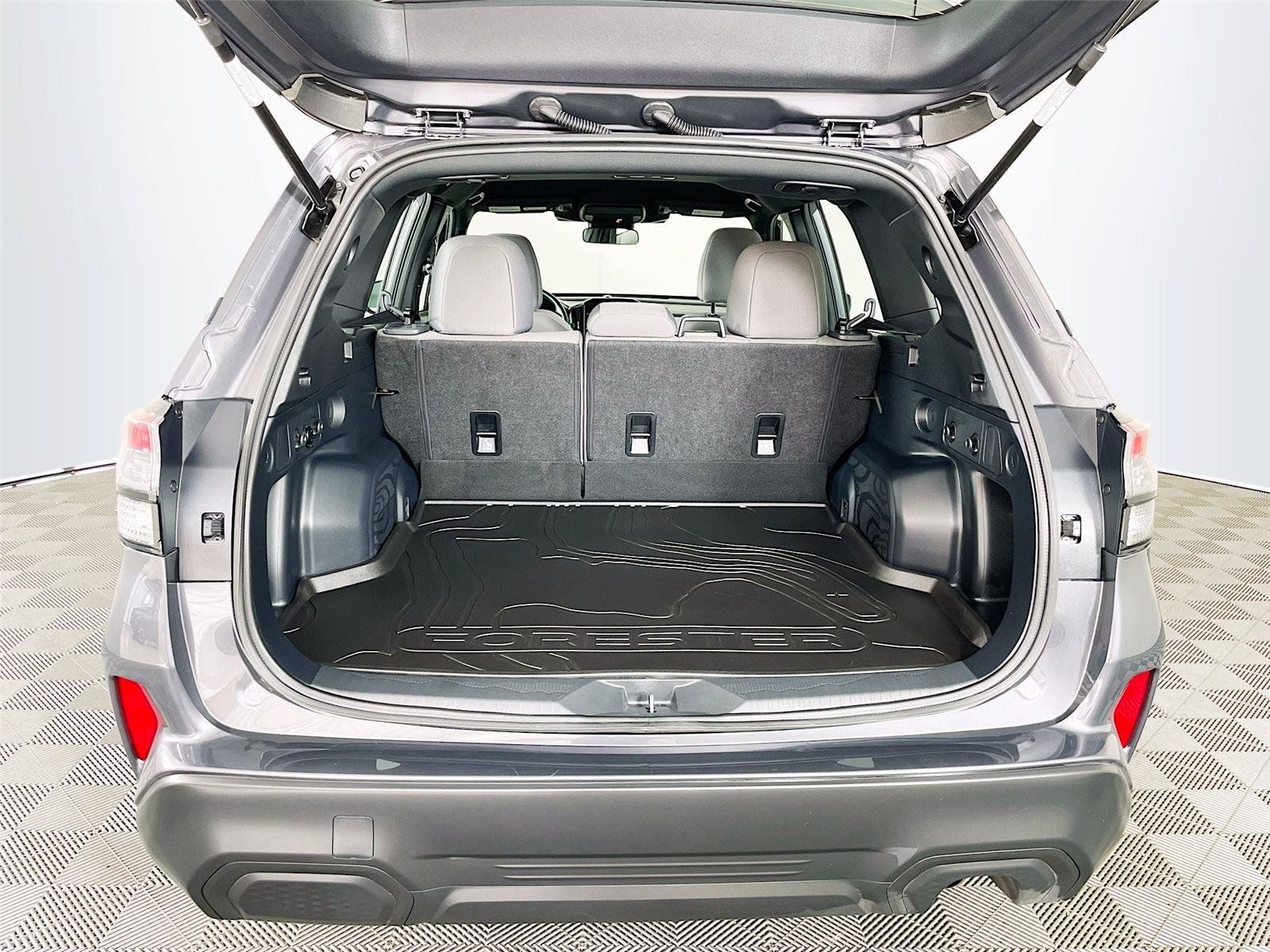 Used 2026 Subaru Forester AWD/4WD image 28