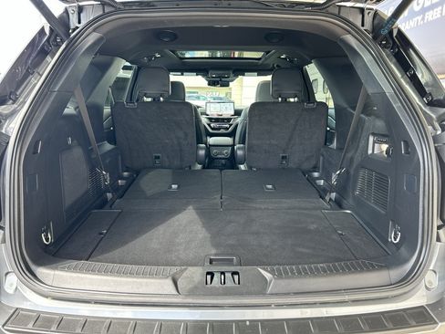 Used 2025 Ford Explorer ST AWD/4WD image 13