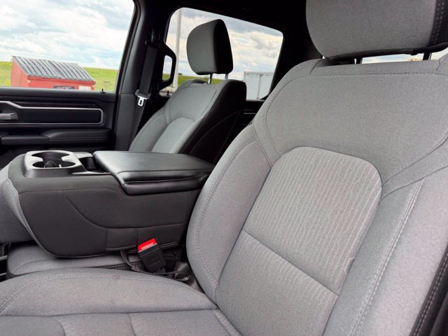 Used 2023 RAM 1500 Big Horn AWD/4WD image 18