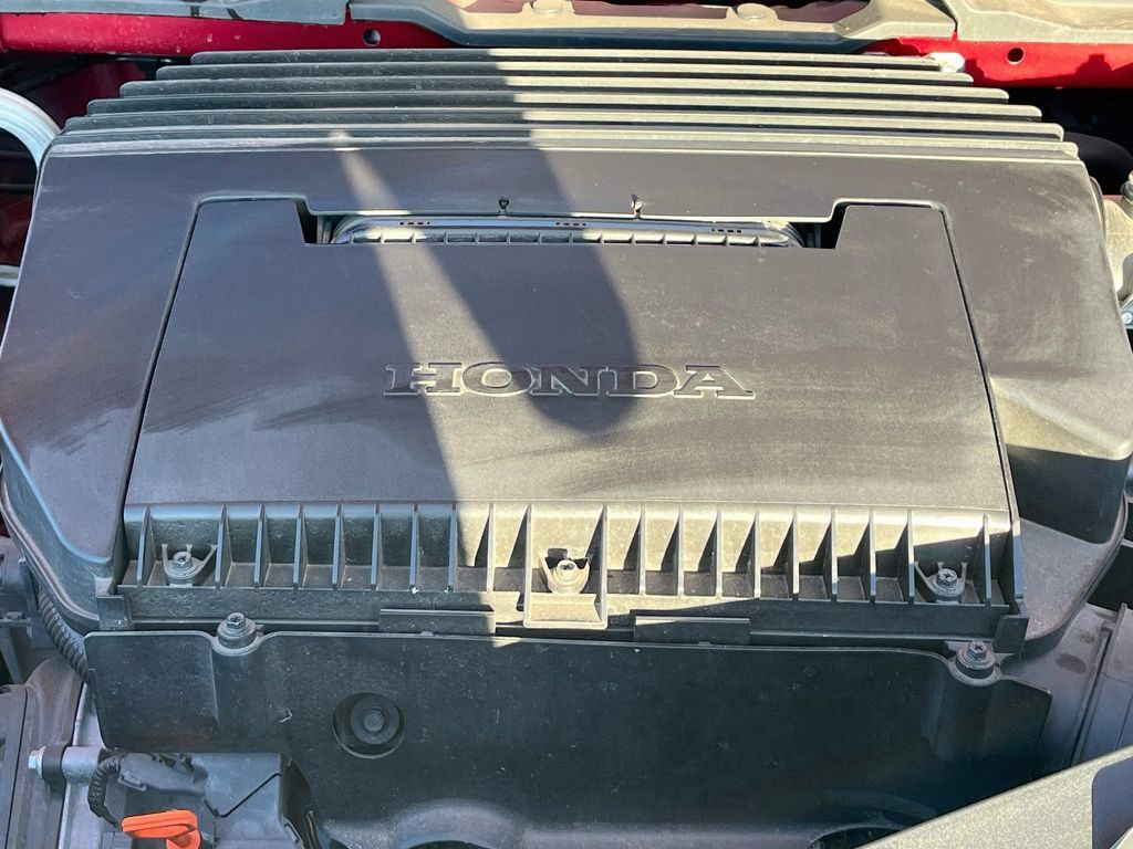 Used 2025 Honda Pilot Touring image 34