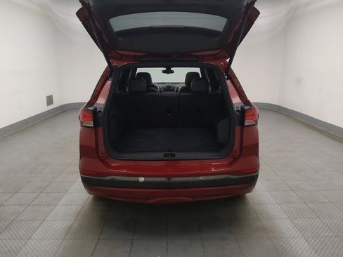 Used 2023 Chevrolet Equinox RS w/ RS Leather Package AWD/4WD image 29