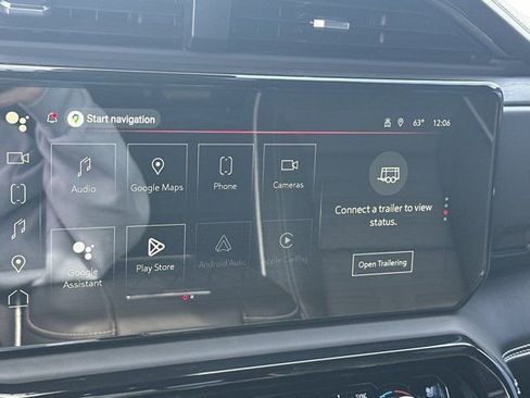 Used 2025 GMC Sierra 2500 AT4X image 29