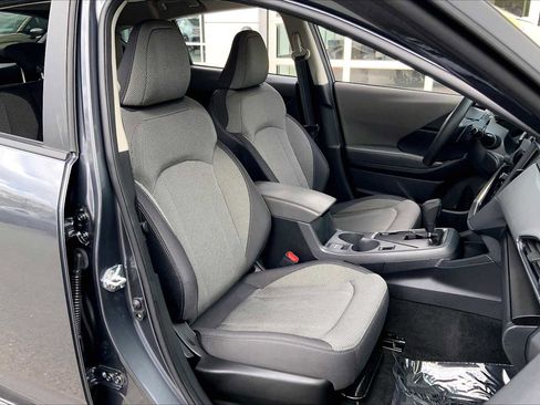 Certified 2024 Subaru Crosstrek 2.0i Premium AWD/4WD image 8