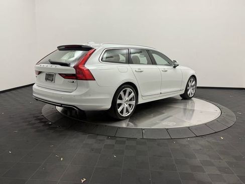 Used 2020 Volvo V90 T6 Inscription image 7
