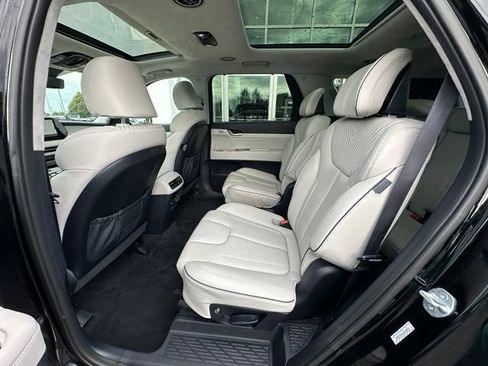 Used 2023 Hyundai Palisade Calligraphy w/ Cargo Package AWD/4WD image 27