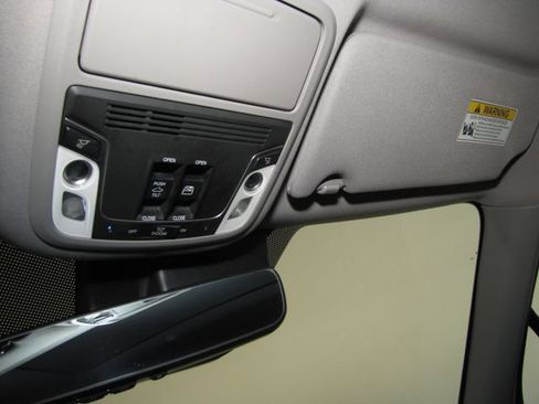 Used 2023 Honda Ridgeline RTL-E image 8