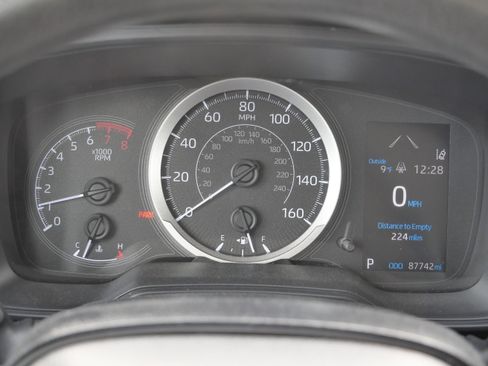 Used 2020 Toyota Corolla LE image 22