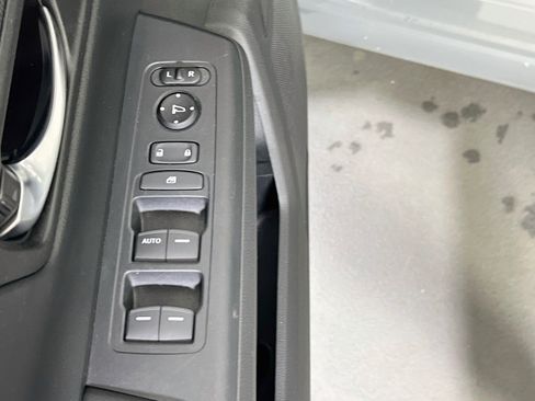 Used 2024 Honda CR-V LX image 17