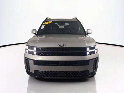 Used 2025 Hyundai Santa Fe Calligraphy FWD image 3