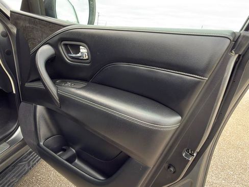 Used 2020 INFINITI QX80 Luxe w/ Proassist Package AWD/4WD image 13
