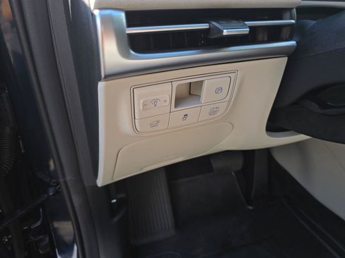 Certified 2025 Hyundai Tucson SEL AWD/4WD image 22