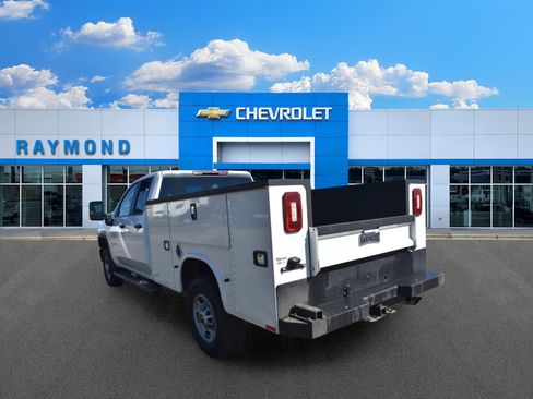 Used 2024 Chevrolet Silverado 2500 W/T w/ WT Convenience Package RWD image 5