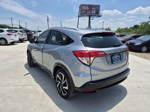 Used 2019 Honda HR-V Sport image 8