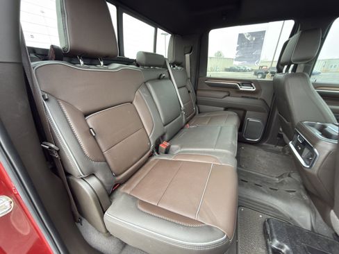 Used 2024 GMC Sierra 3500 Denali w/ Denali Reserve Package image 12