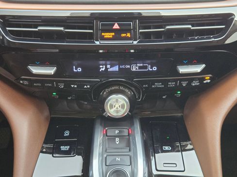 Certified 2023 Acura MDX FWD w/ Technology Package image 18