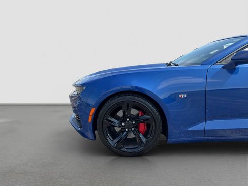 Used 2023 Chevrolet Camaro SS RWD image 22