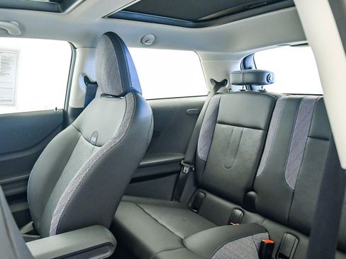 Used 2025 MINI Cooper S image 20