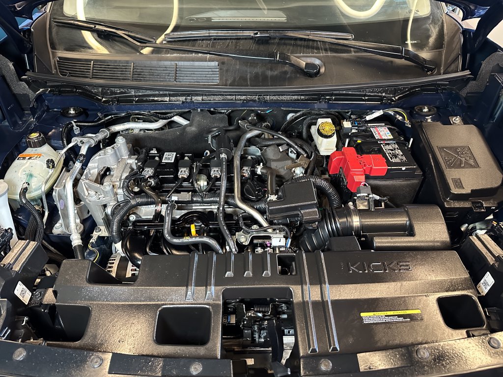 Used 2025 Nissan Kicks SV FWD image 23