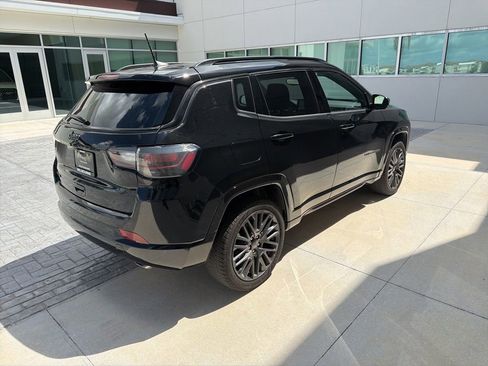 Used 2022 Jeep Compass High Altitude AWD/4WD image 4