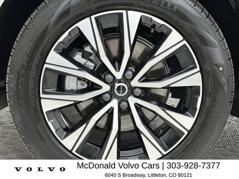 Certified 2025 Volvo XC60 B5 Plus w/ Climate Package AWD/4WD image 10