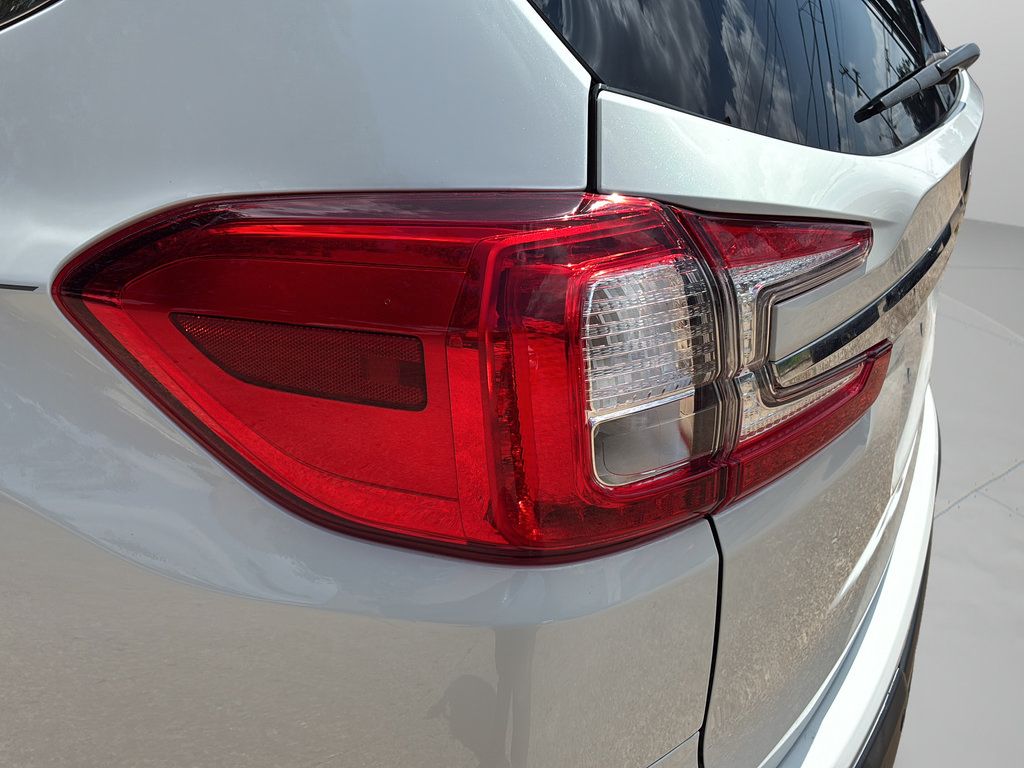Used 2023 Subaru Ascent Limited w/ Technology Package AWD/4WD image 38
