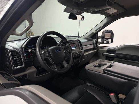 Used 2019 Ford F250 XLT AWD/4WD image 14