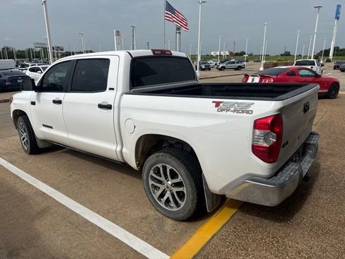 Used 2019 Toyota Tundra SR5 w/ SR5 Upgrade Package AWD/4WD image 5