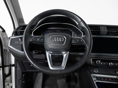 Used 2021 Audi Q3 2.0T Premium Plus w/ Premium Plus Package AWD/4WD image 31